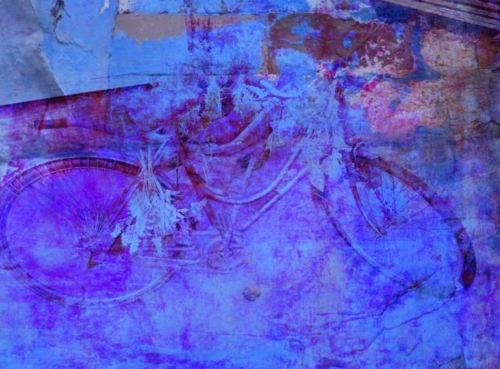 Autre vélo violet passé au bleu